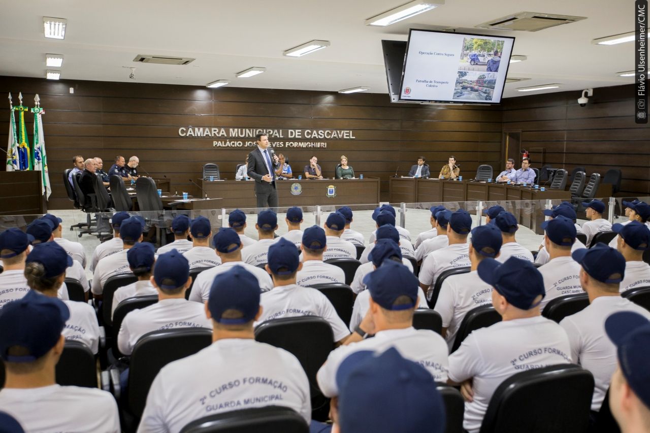 Evento de Comissão apresenta modelo de atuação da Guarda Municipal de Curitiba