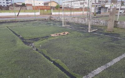 Hallberg solicita a manutenção das quadras esportivas da Av. Tancredo Neves