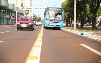 Uso de faixa exclusiva por ônibus e táxis deve ser revogado, defende Comissão